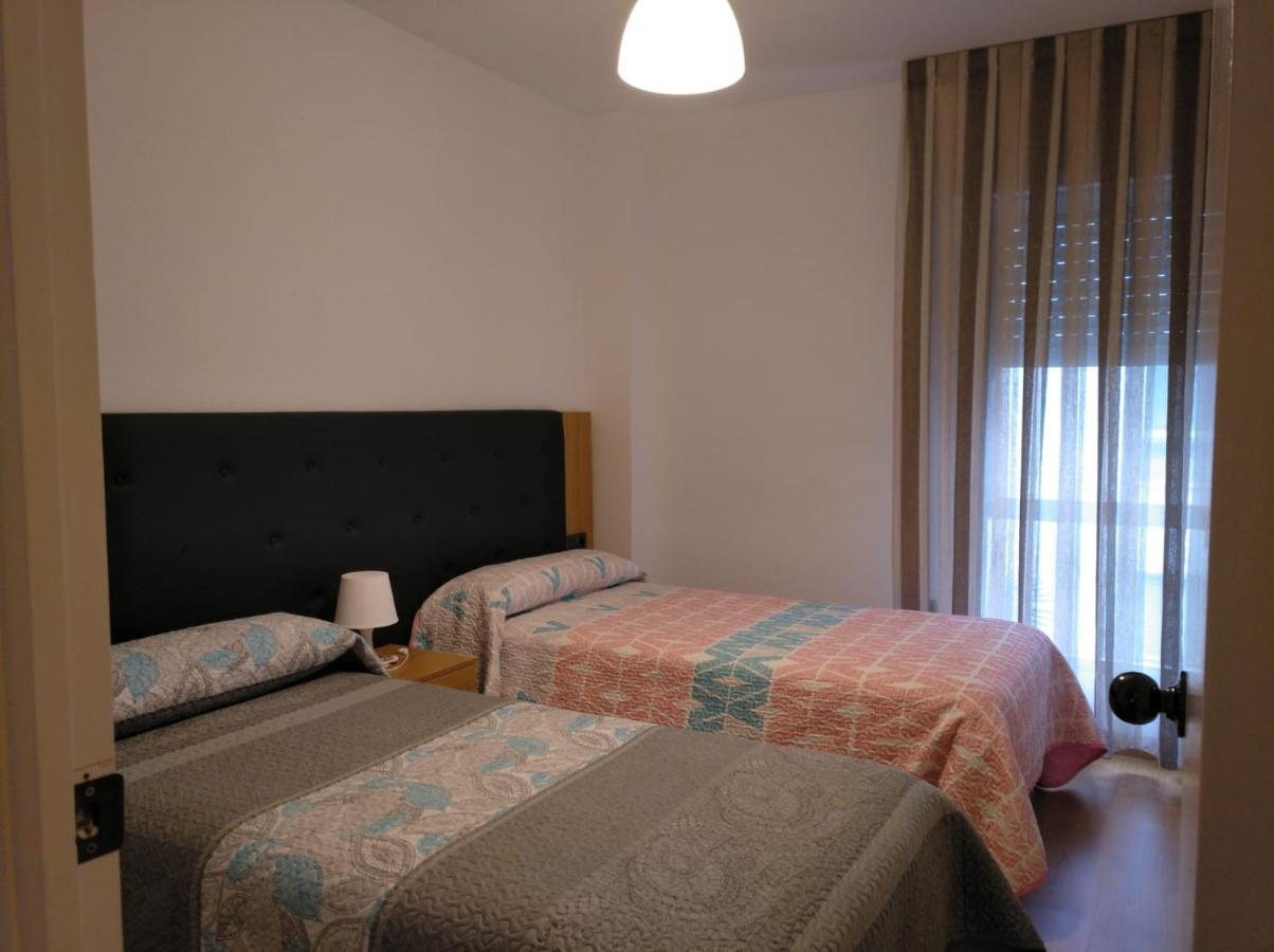Manolo Piso Apartment Portomarin Bagian luar foto
